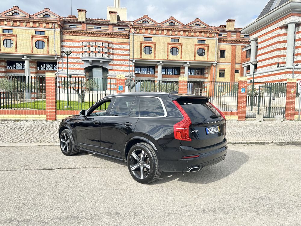 Volvo XC90 2.0 D4 R-Design