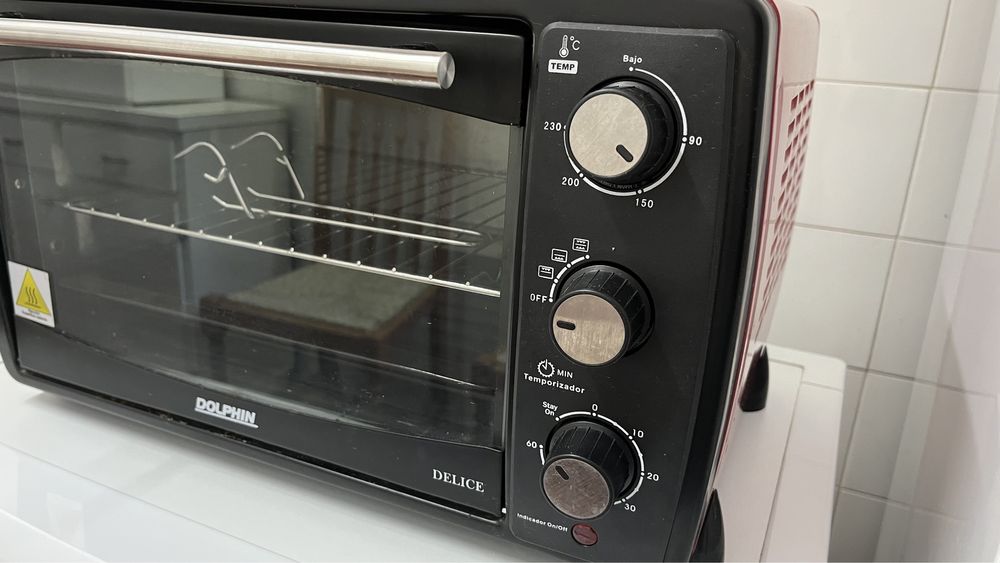 Forno Dolphin Delice 220v Bom estado