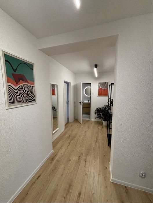 Pokoj w Centrum duzy umeblowany Parking/2 łazienki