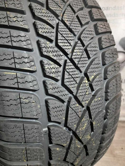 Шини 8мм 245/45 R17 DUNLOP SP WinterSport 3D зима сток