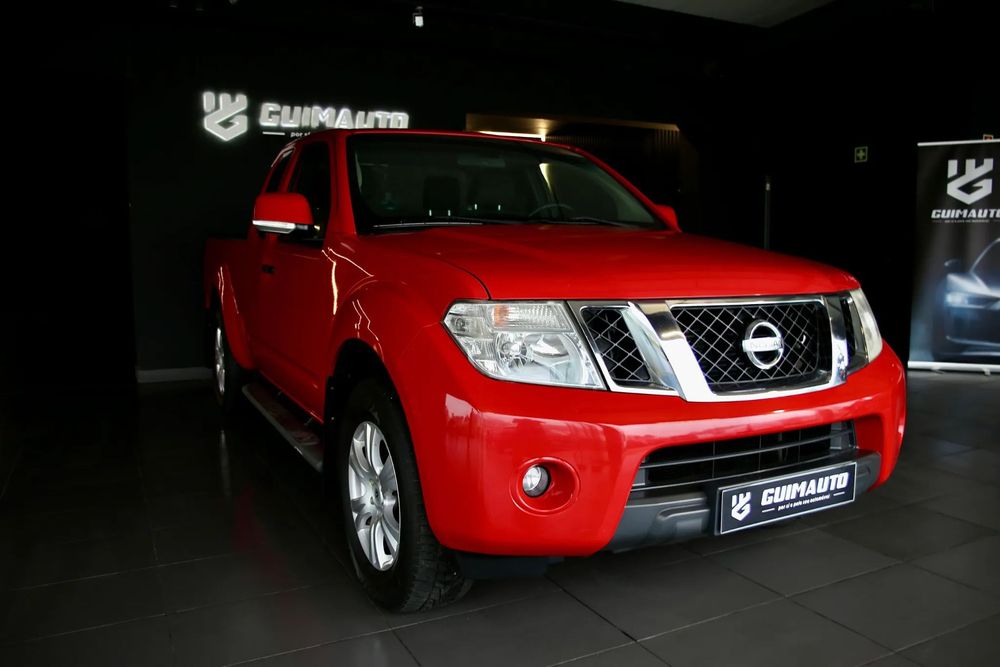 Nissan Navara 2.5 dCi CD LE Hi-Tech 4WD