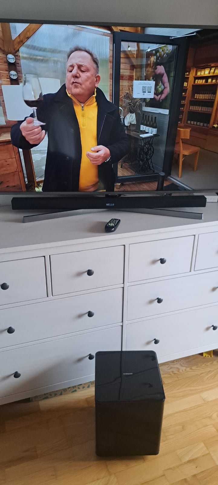 Soundbar Samsung HW-F550 subofer bluetooth