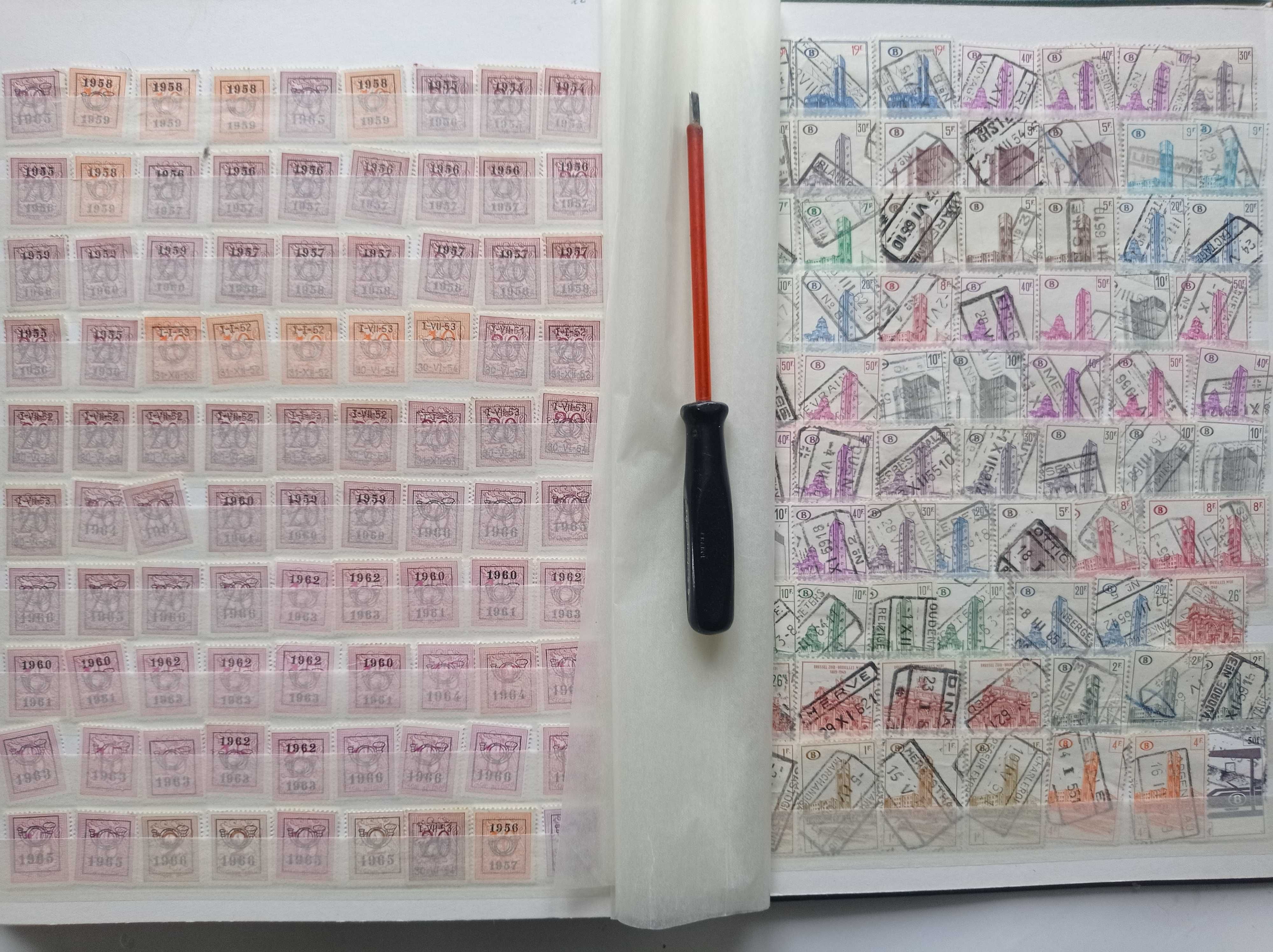 Znaczki pocztowe Belgia - 2143 sztuki -lata 1860 - 1960 +klaser