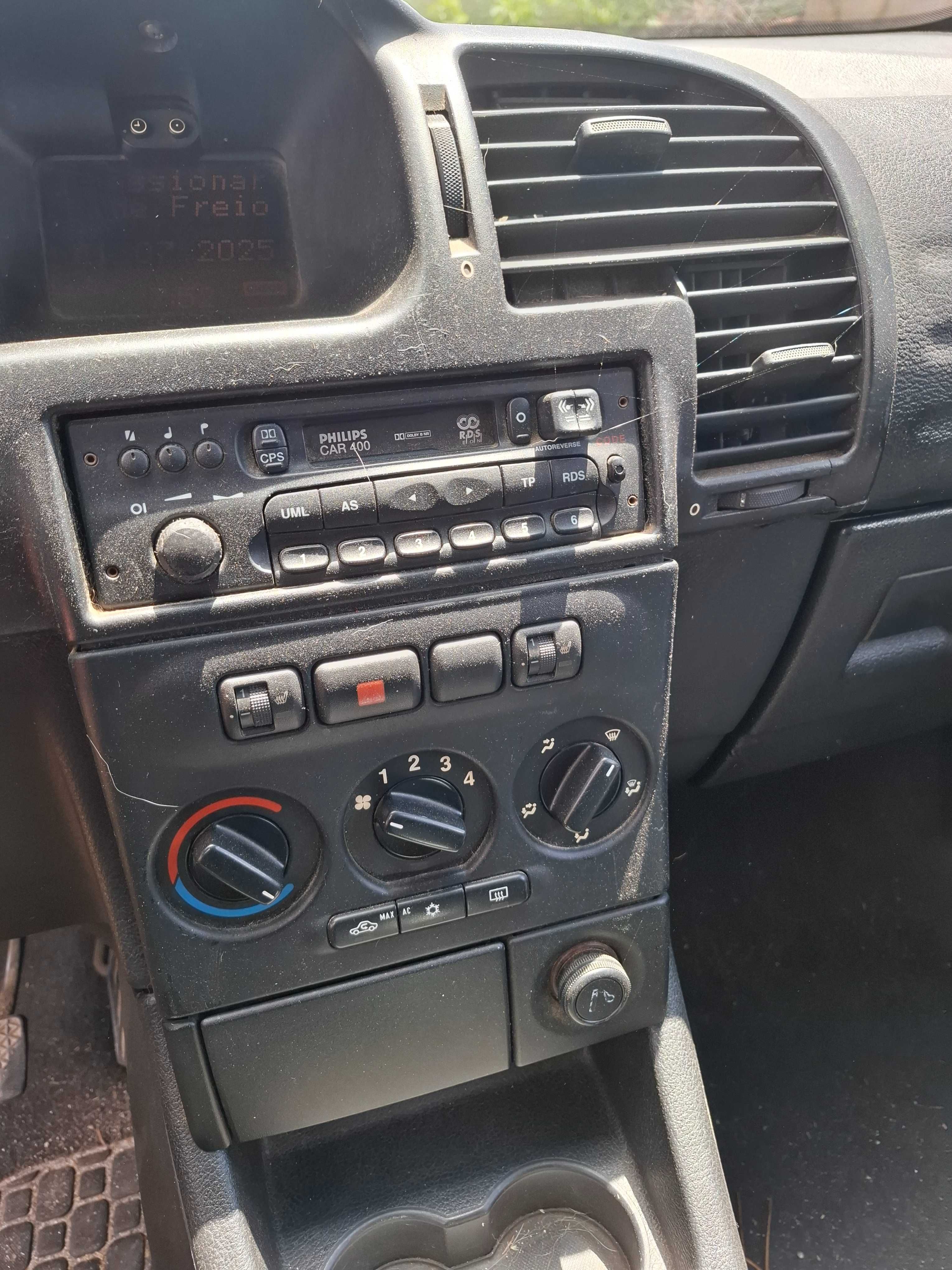Opel zafira 1.6 16v