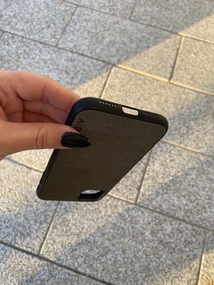 Capa ( iPhone 11 )