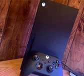 Xbox series x 1TB + PAD