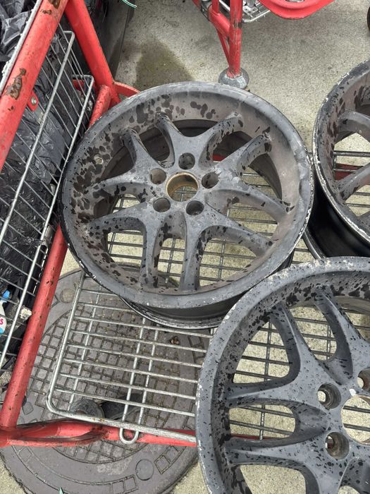 Felgi audi a2 5x100 R16
