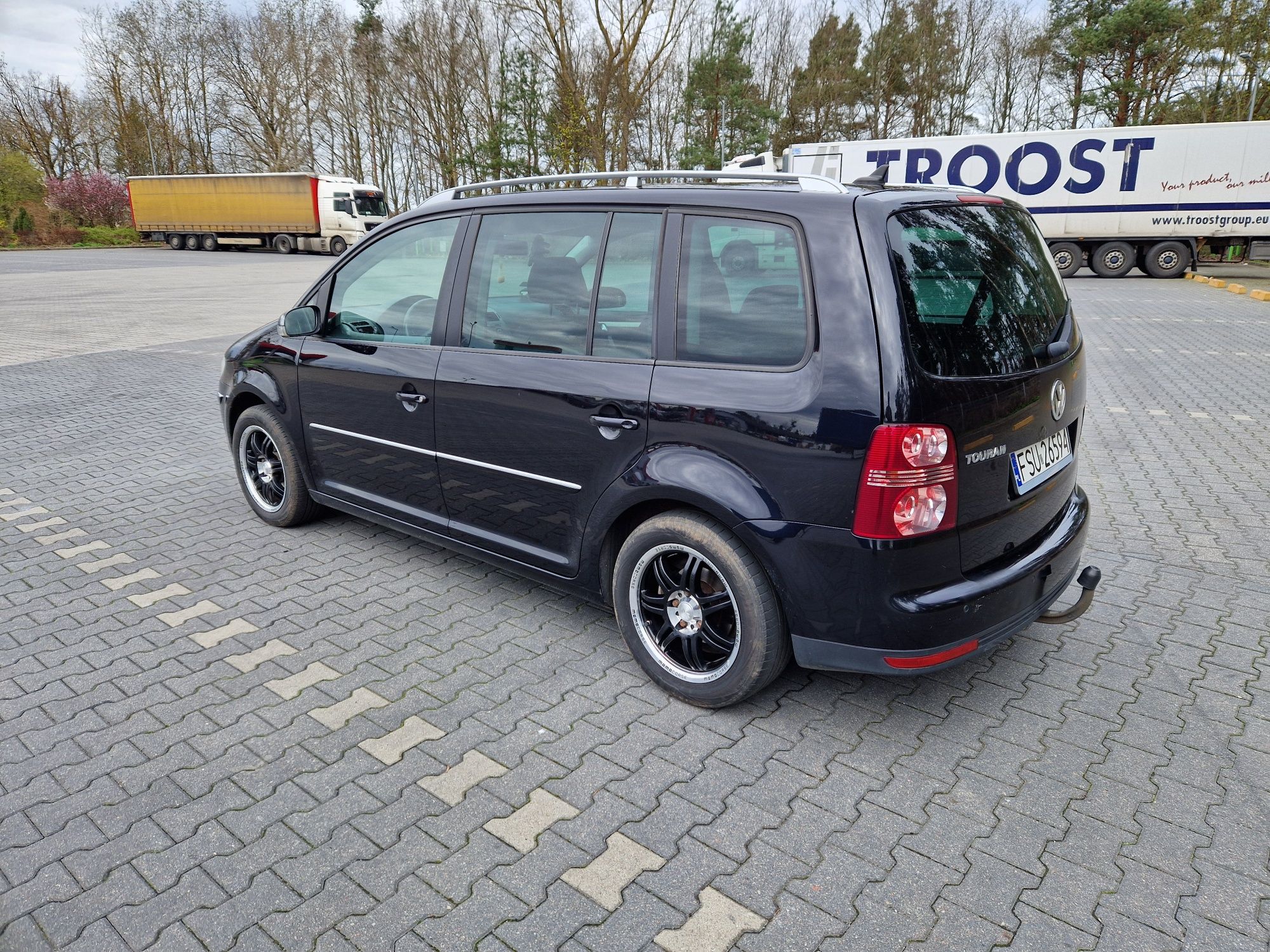 VW Touran 2.0 TDI Highline Bixenon DSG