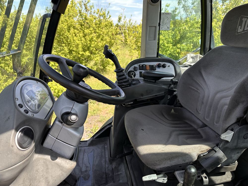 Ładowarka teleskopowa JCB TM310