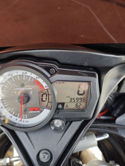 Suzuki GSXR 600 K9
