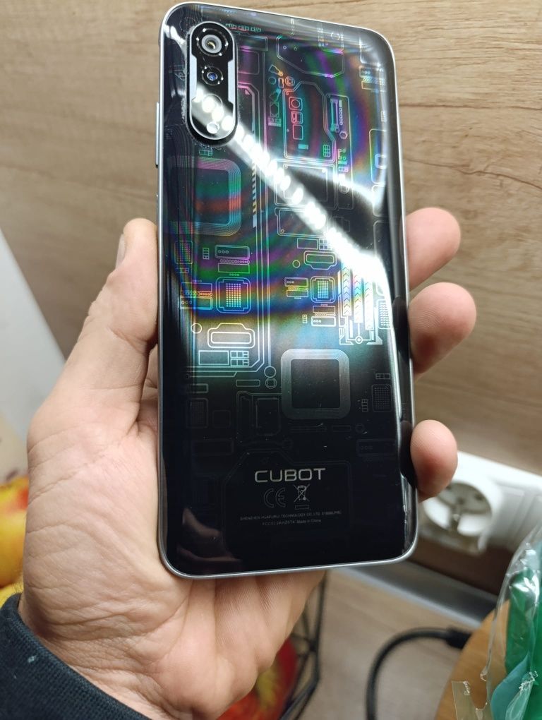 Sprzedam Telefon Cubot X70 jeszcze na gwarancji