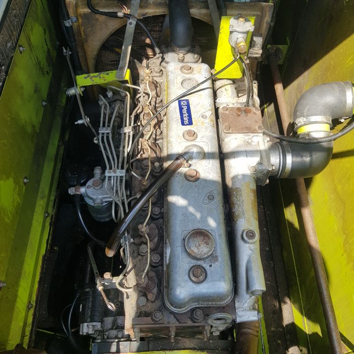 Claas Dominator 88s + stół do rzepaku