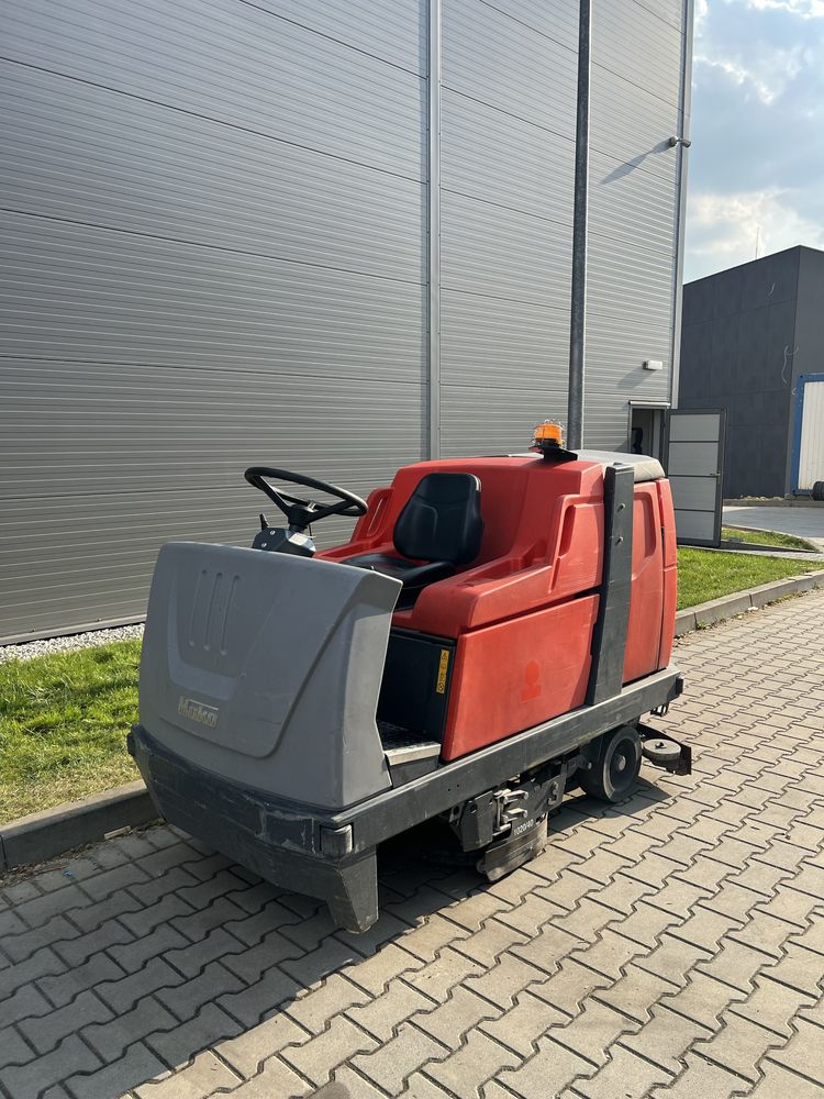 Szorowarka Hako Scrubmaster B 310 R TB 1020 import DE