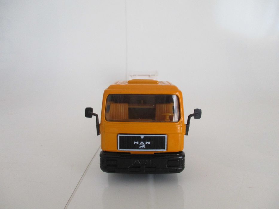 Miniatura  CAMIÃO MAN SIKU 2125