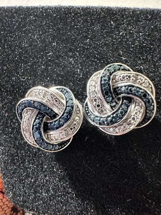 Діамантові пусети(блакитні та білі діаманти),925