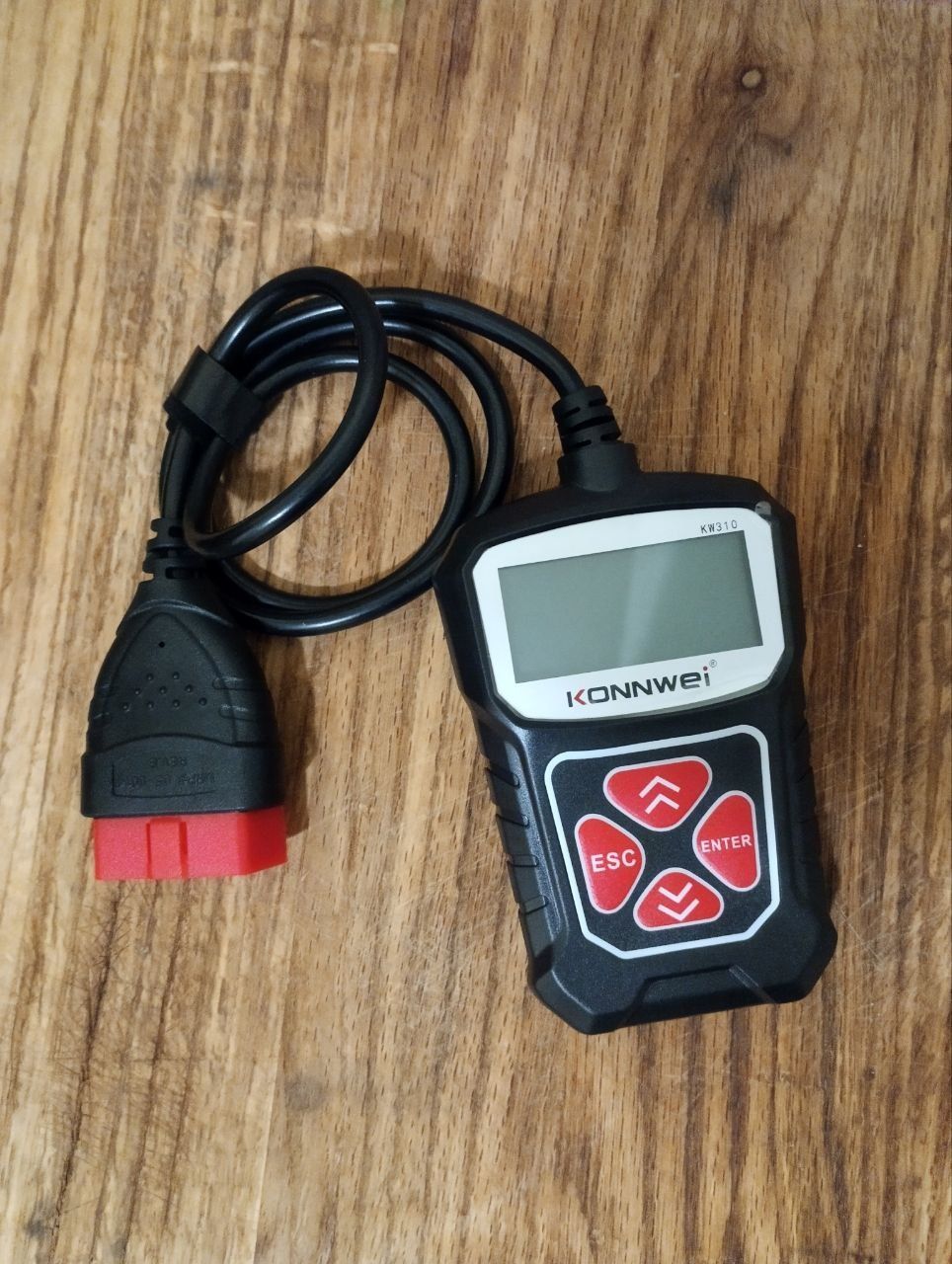 Автосканер Konnwei KW310 OBDII + EOBD CODE READER