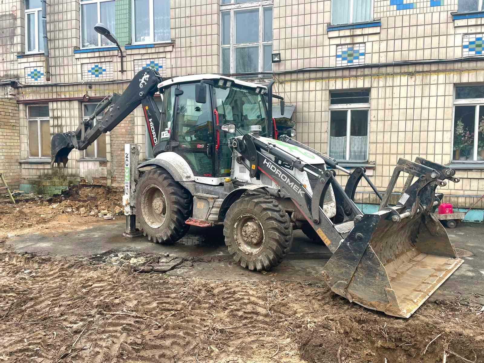 Оренда екскаватора/аренда экскаватора JCB 3CX, HIDROMEK