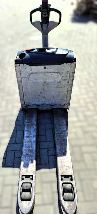 Wózek paletowy elektryczny Still EXU 18 2013