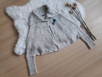 Wójcik nietuzinkowy sweter 158