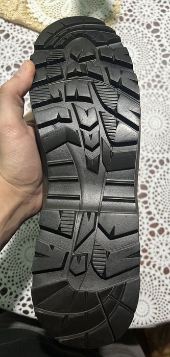 Продам нові Британські берці.