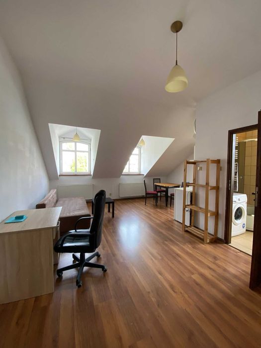 (ENG)Mieszkanie z Parkingiem Uniwersytet KATOWICE CENTRUM BEZPOŚREDNIO