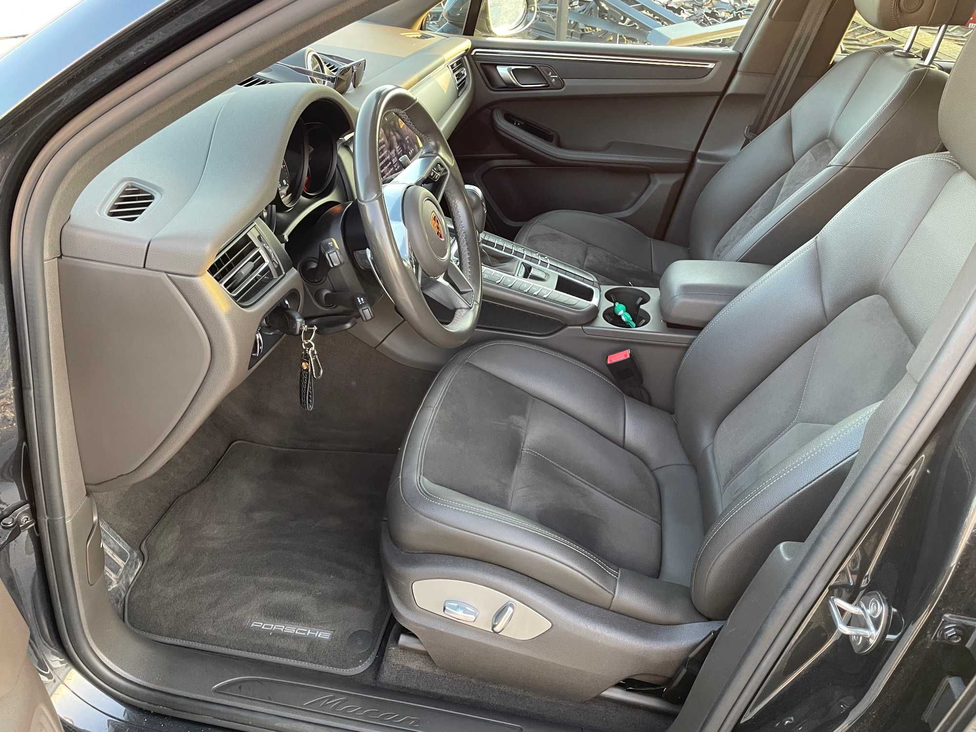 Porsche Macan salon PL
