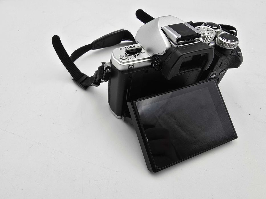 Aparat Olympus OM-D E-M10 MARK II