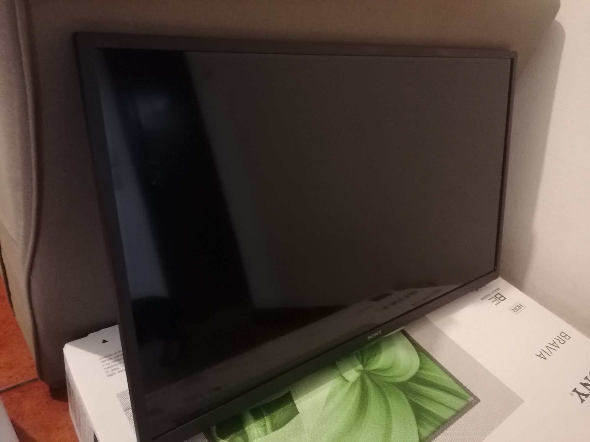 TV Sony Android c/ menos de 1 ano