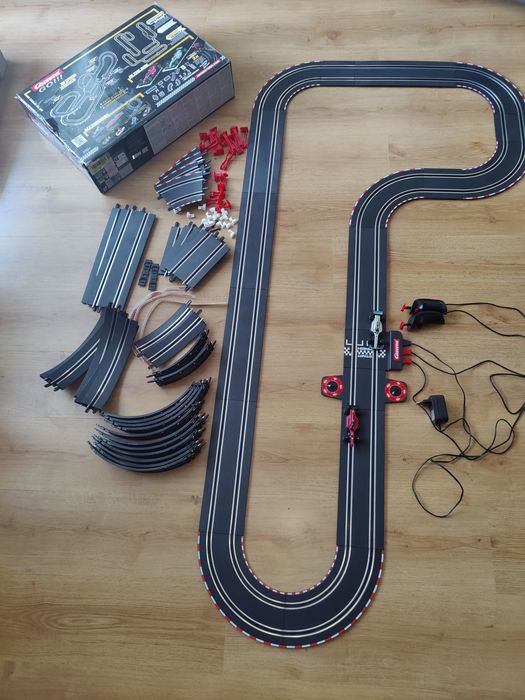 Tor UP TO SPEED GO 8,9m 1/43 Carrera 62549