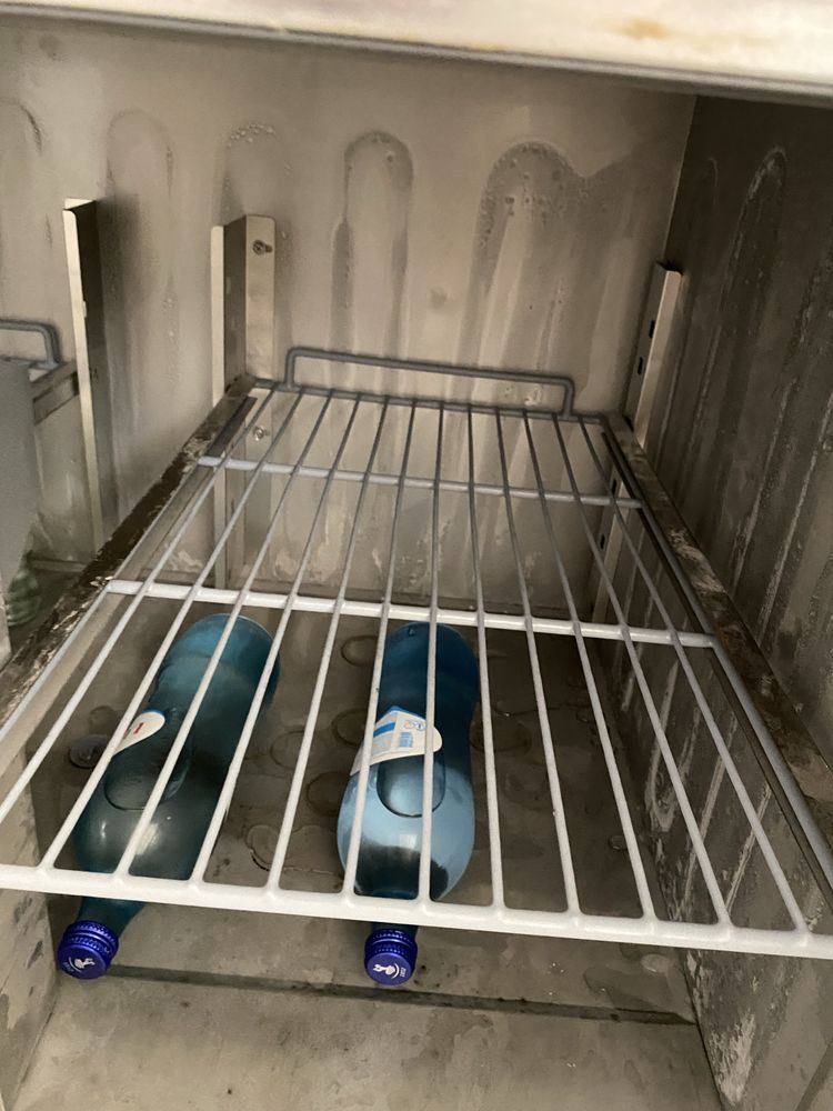 Arca Frigorifica - Saladete 0,9x0,7m 2 portas