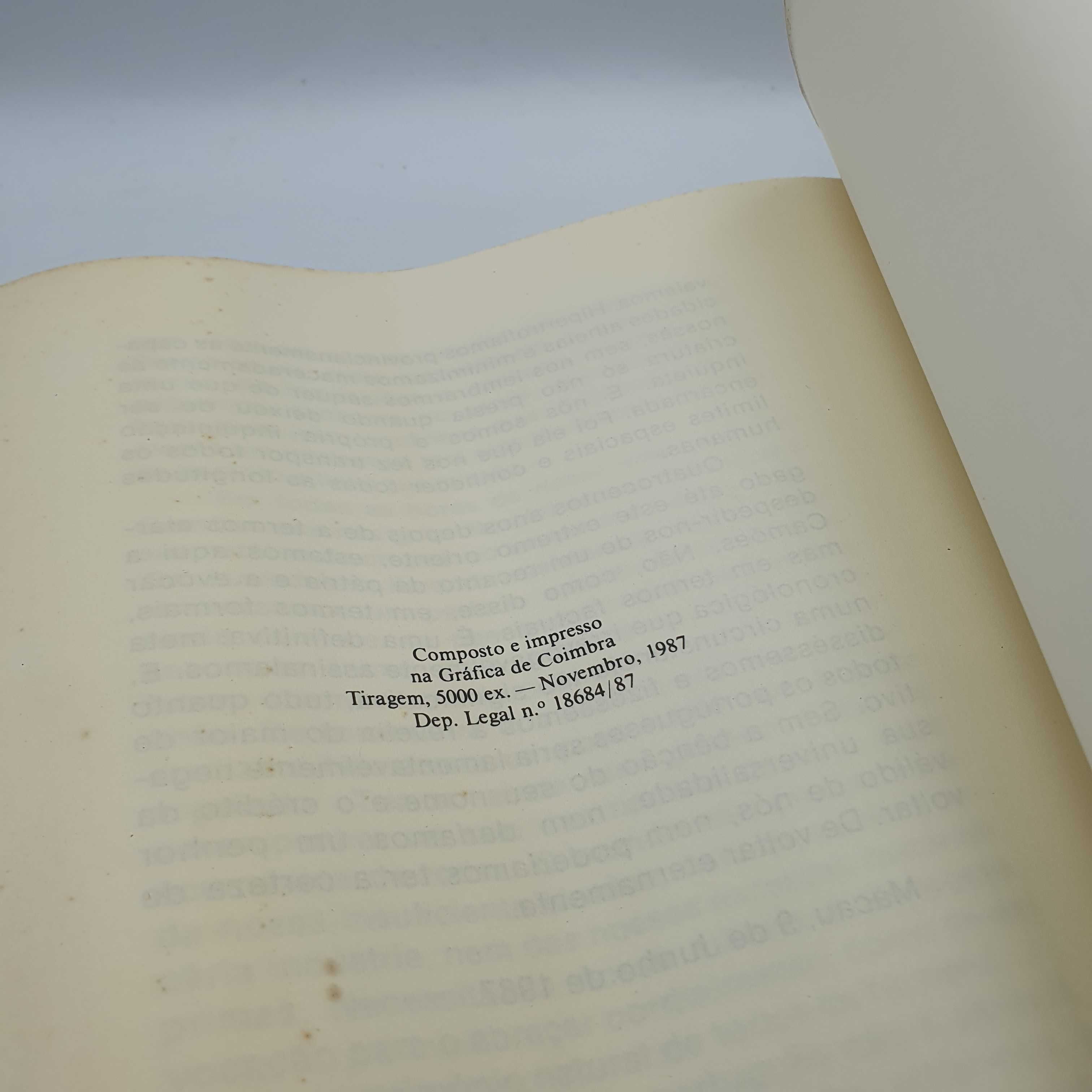 Livro - Miguel Torga - Camões - Ref.Esc