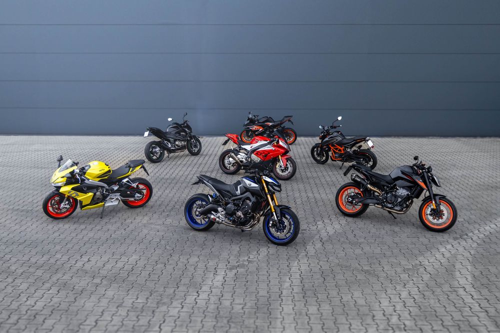 Wynajem wypożyczenie najem motocykla KTM Duke 790 kat. A