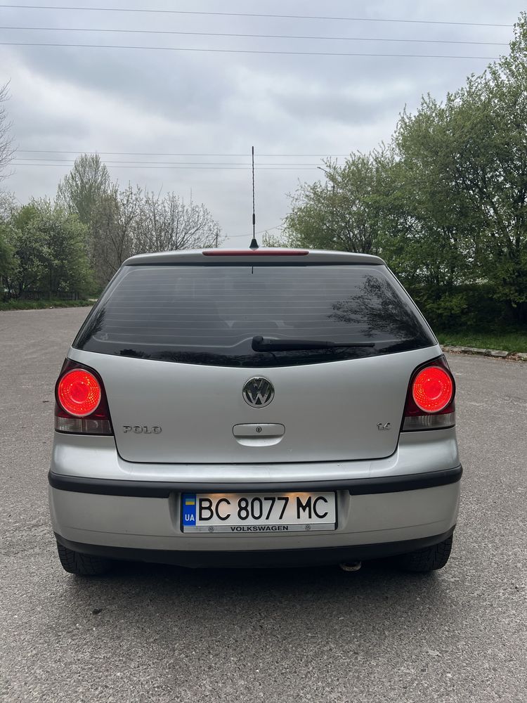 Volkswagen polo 1.4 автомат, 2008.