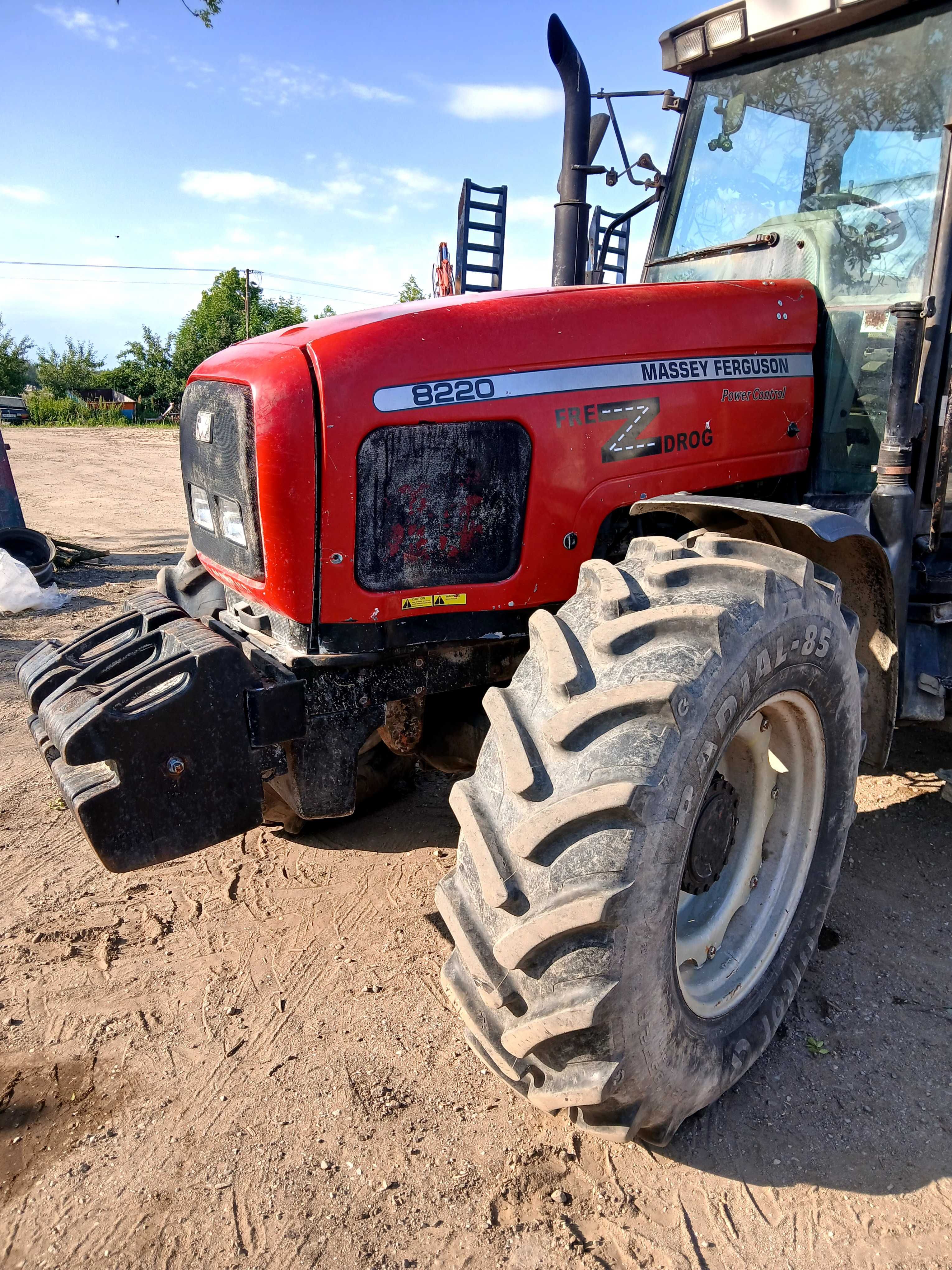 Sprzedam massey ferguson 8220