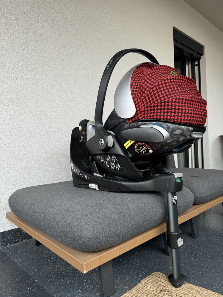 Nosidełko Cybex Cloud Z Rebellious + Baza Z-Fix Isofix