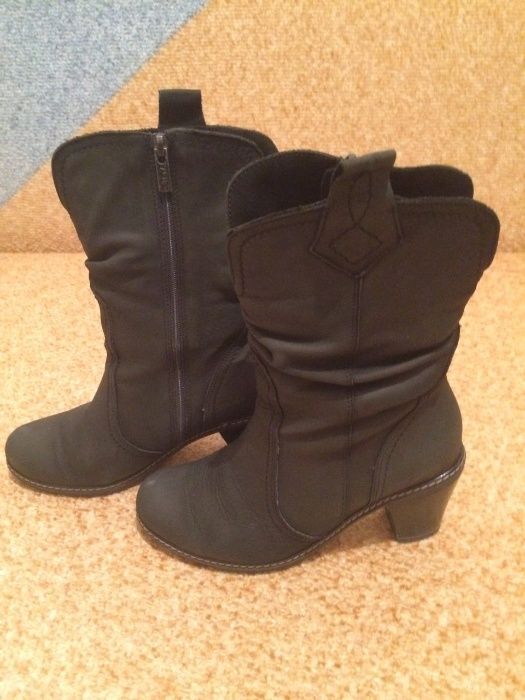 Чоботи / черевики зимові 38 р.