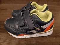 Adidasy badoxx rozmiar 22