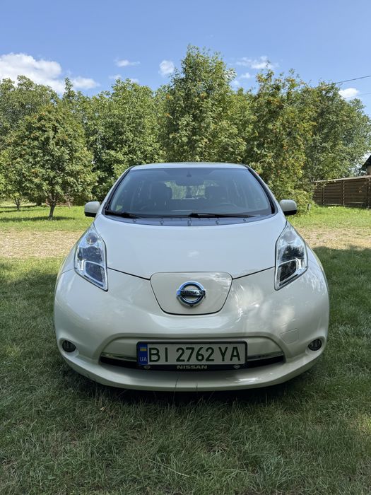 Nissan Leaf SL  2016