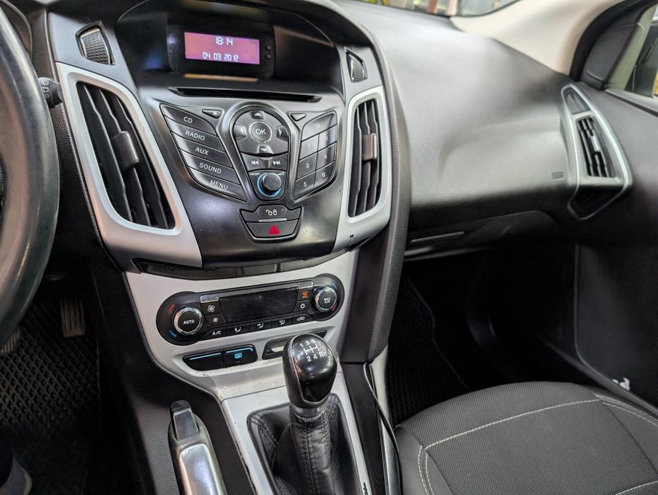 Форд фокус 2012 хатчбег