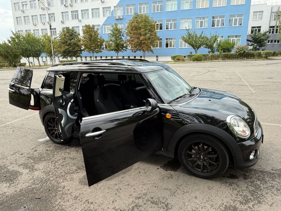 Mini Cooper Clubman/One
