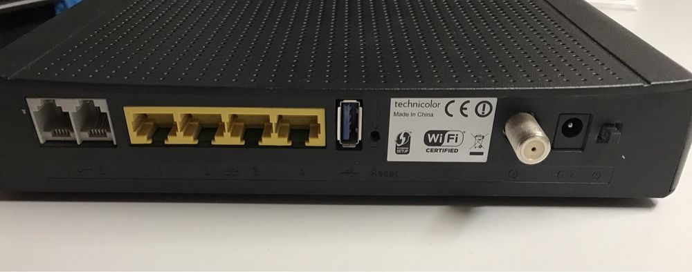 Router WLAN, LAN, modem wifi technicolor model TC7200.u z UPC