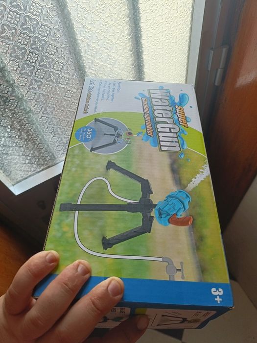 Vendo Canhão de Água para Crianças