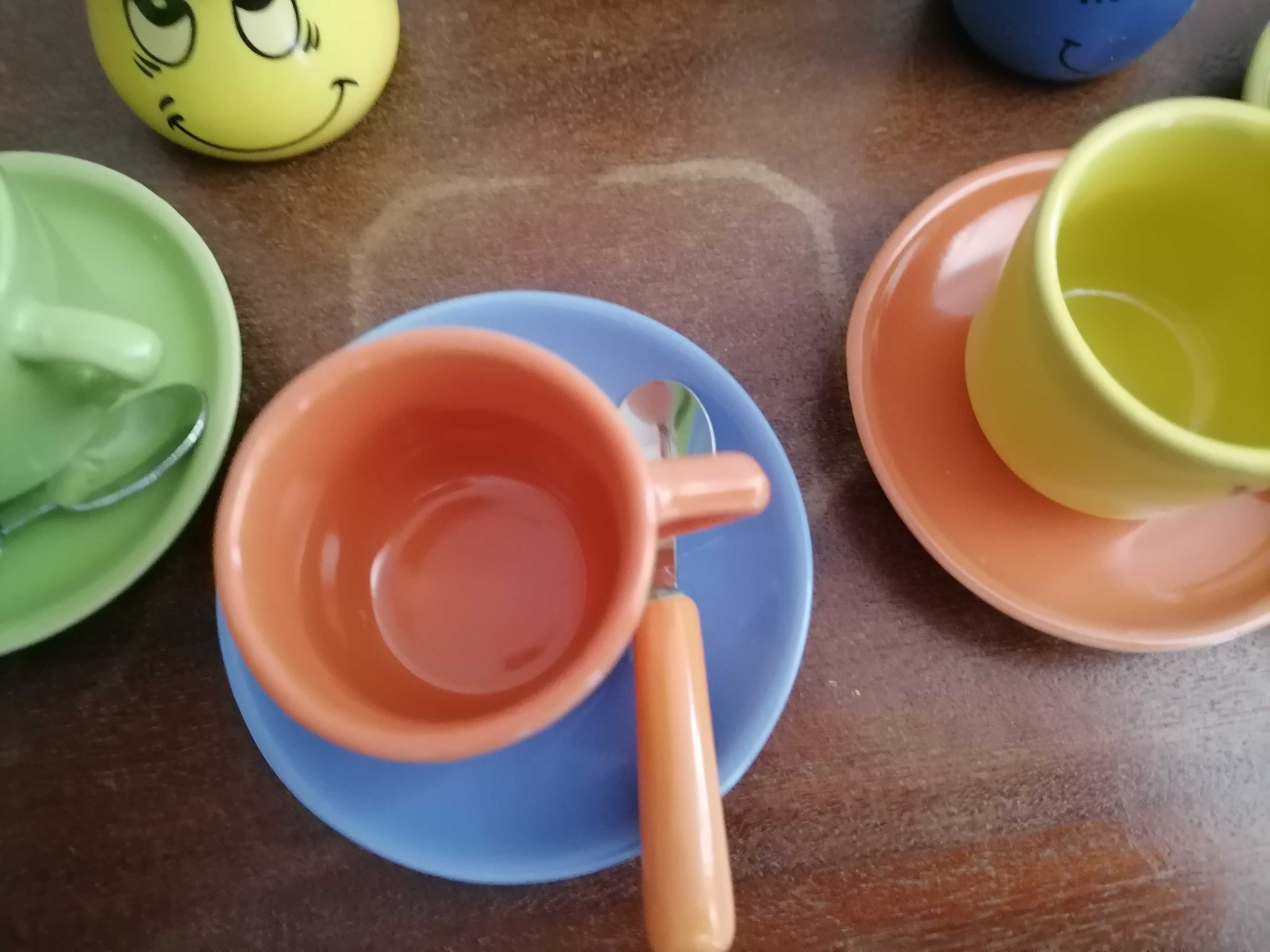 Serviço de chá de brincar