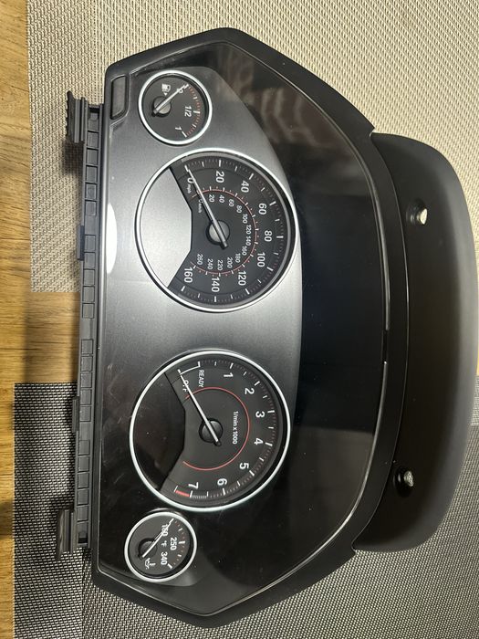 Приборна панель / приборка 6WA BMW F30 F31 F32 F34 F36 під ПРОЕКЦІЮ