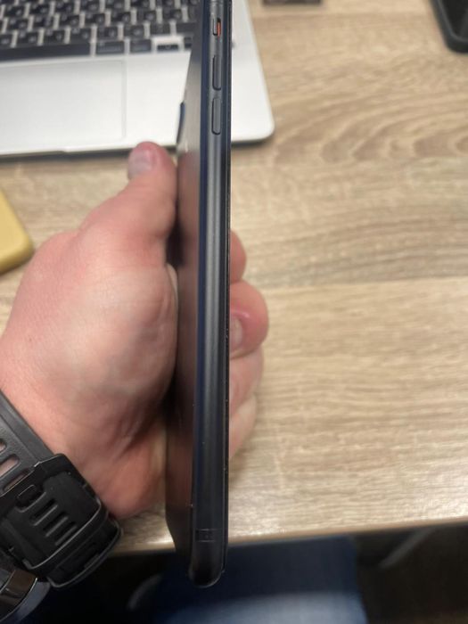 Продам iphone 7 plus 32 gb