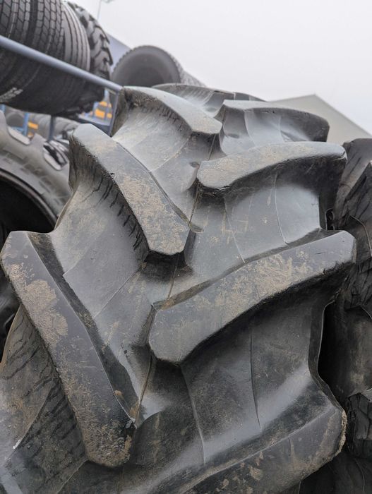 520/70R38 Pirelli TM700 opona rolnicza 18.4r38 460/85r38