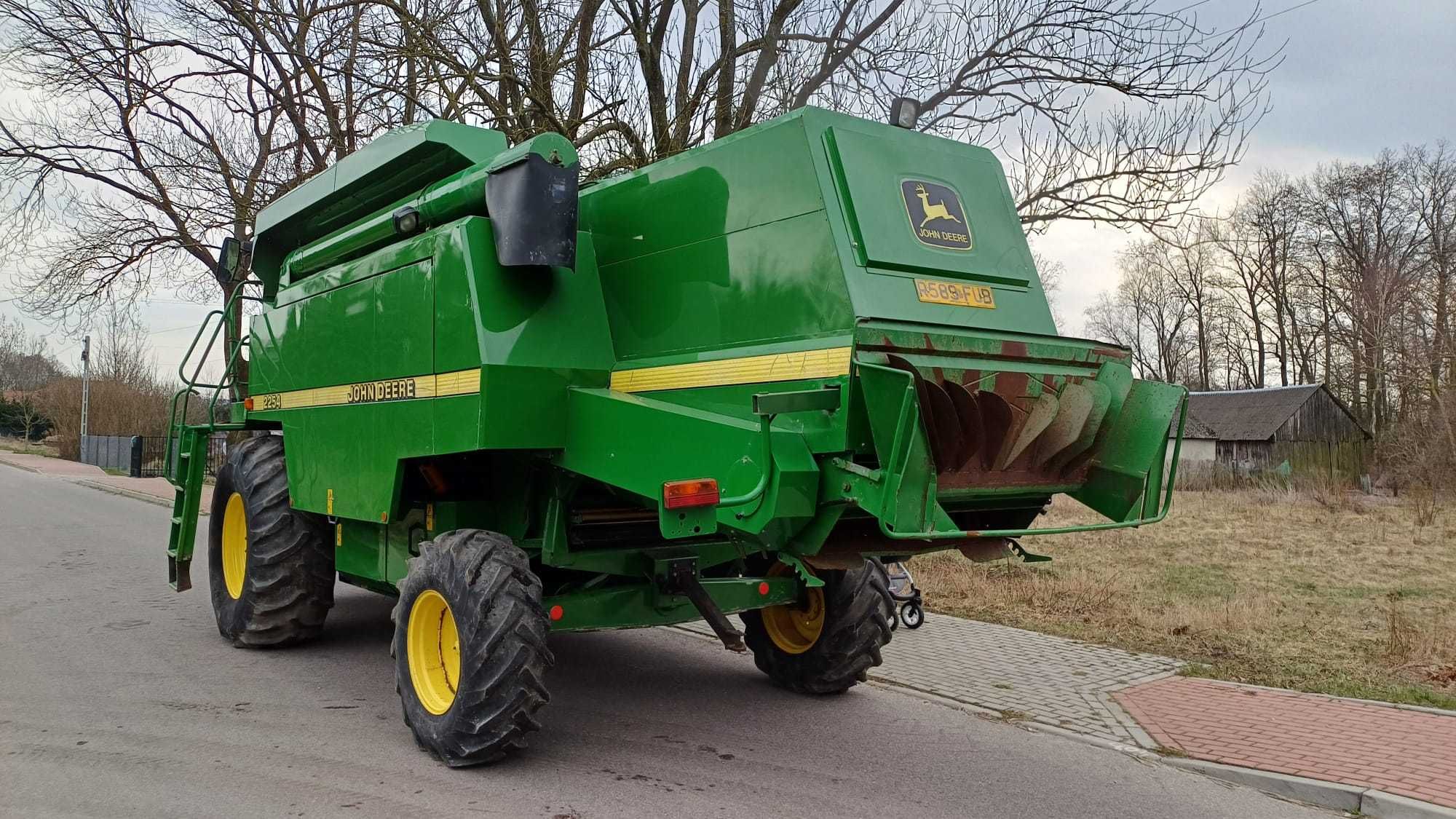 JOHN DEERE 2254 sprowadzony CENA BRUTTO !!