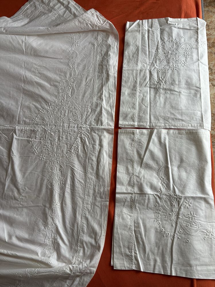 Lençol de algodão bordado manual e fronhas