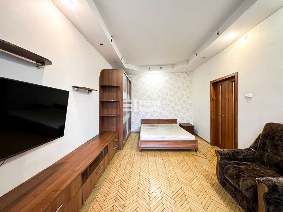 Продам 1 кімн. квартиру на пр. Аерокосмічний (Гагаріна), 21