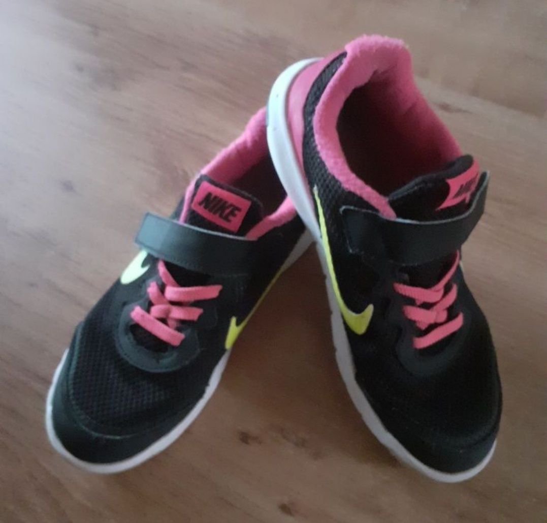 Buty sportowe dziecięce Nike